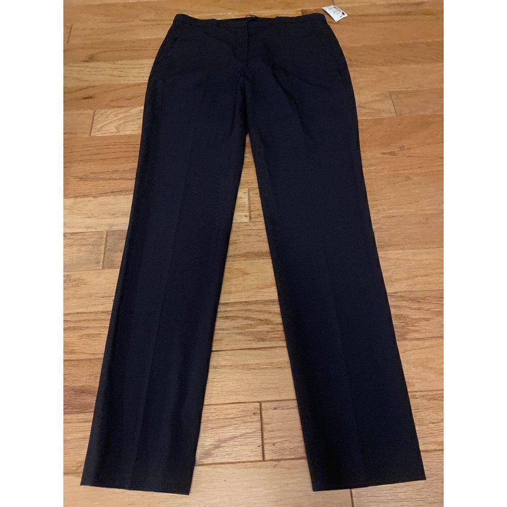 NWT Tahari, women's black, pull on with front zip dress pants size 4